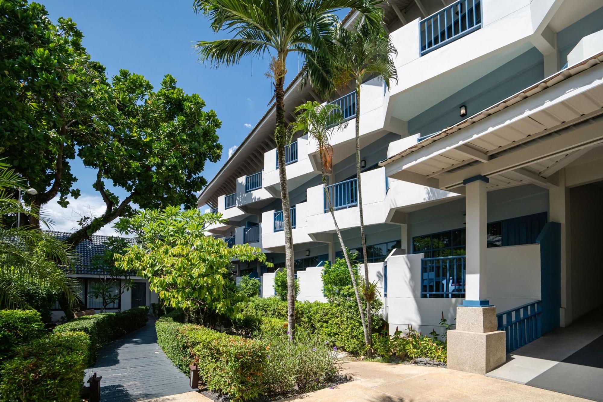 Phuket Island View - Sha Extra 4* Karon