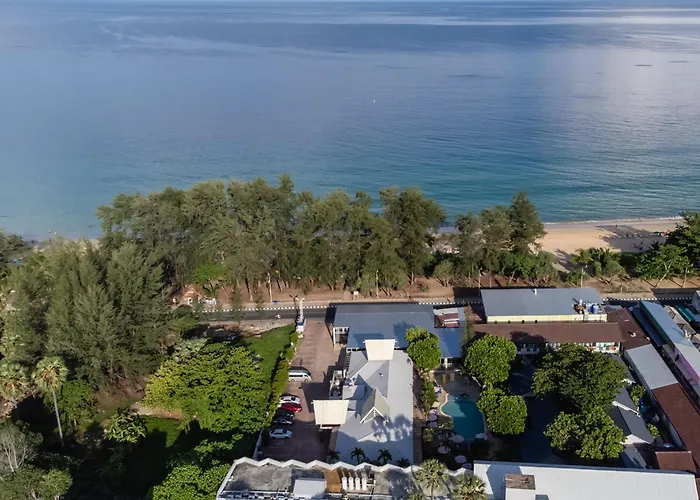Phuket Island View Resort - Sha Extra Plus
