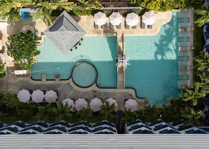 Phuket Island View Resort - Sha Extra Plus